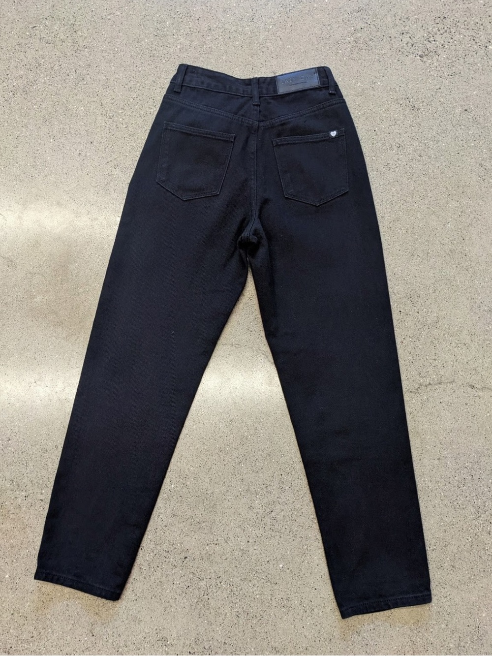 Classic High-Rise Black Women's Jeans made at turkey size M BNWT